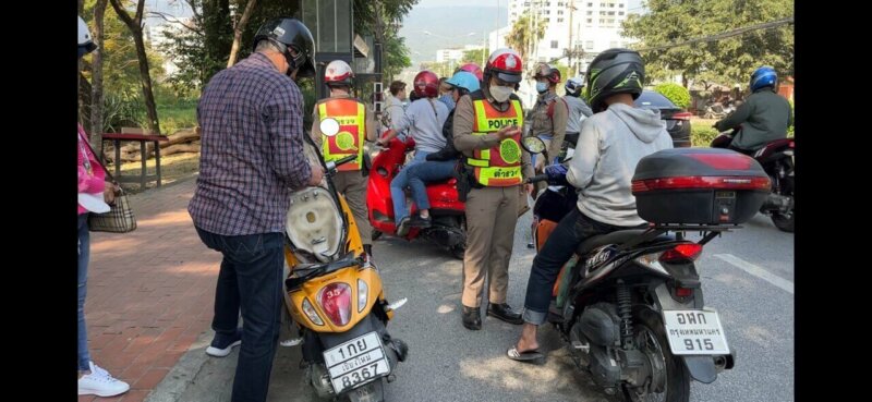 태국 치앙마이 오토바이 단속 검문 후기 (2종소형 면허증 정보 포함)